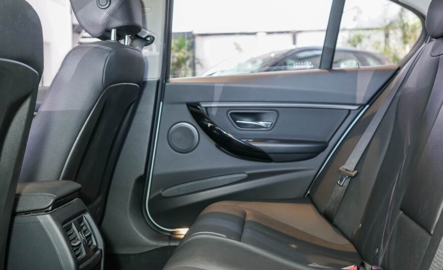 BMW 320i AT 2018 – U$S 38.900