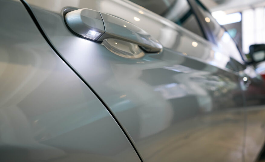 BMW 320i AT 2018 – U$S 38.900
