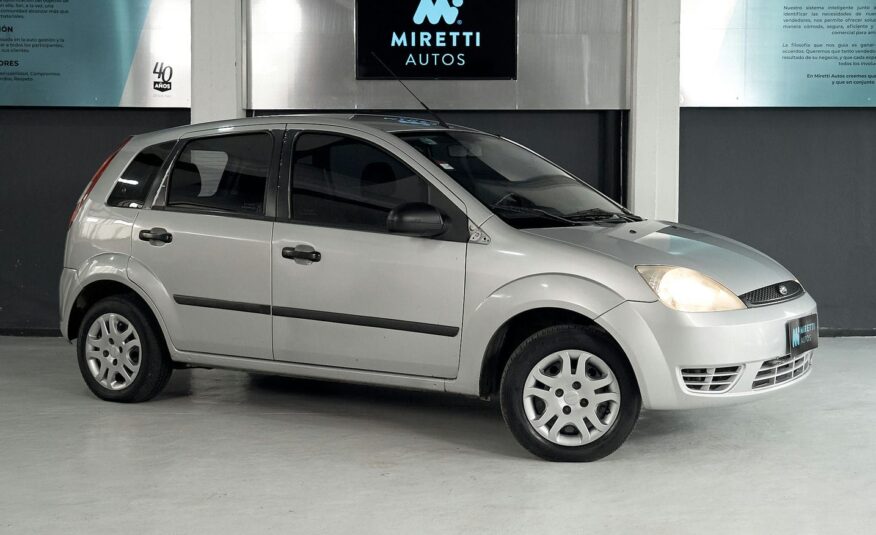 FORD FIESTA 1.6 AMBIENTE 5PTAS C/GNC 2003