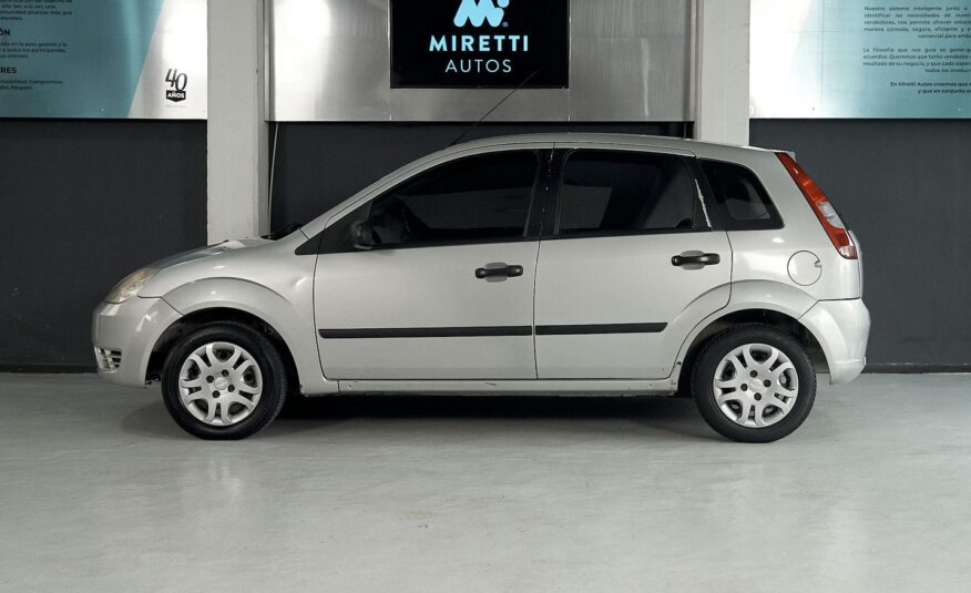 FORD FIESTA 1.6 AMBIENTE 5PTAS C/GNC 2003